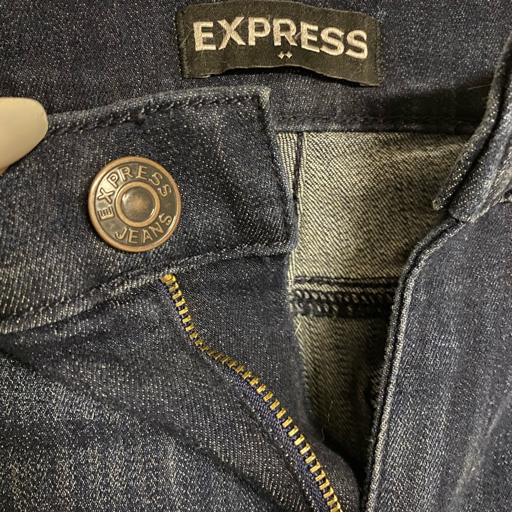 Express Jeans - Picture 3 of 7